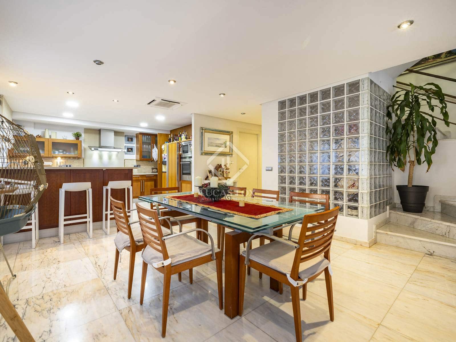 5 makuuhuone Huvila myytävänä paikassa Javea / Xabia mukana 
autotalli - 1 150 000 € (Ref: 8703104)