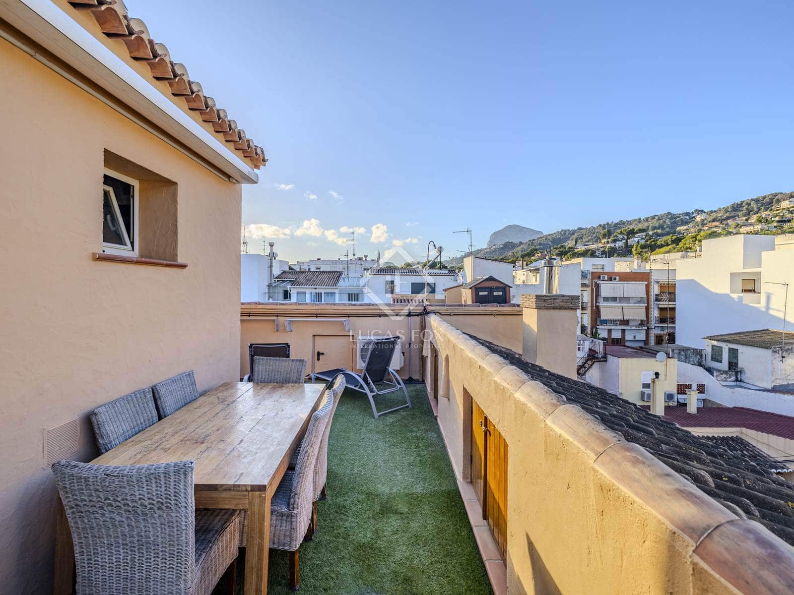 5 makuuhuone Huvila myytävänä paikassa Javea / Xabia mukana 
autotalli - 1 150 000 € (Ref: 8703104)