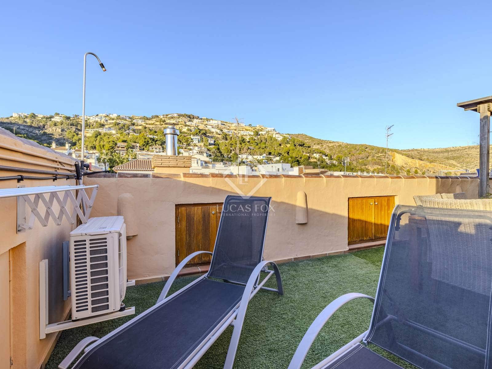 5 makuuhuone Huvila myytävänä paikassa Javea / Xabia mukana 
autotalli - 1 150 000 € (Ref: 8703104)