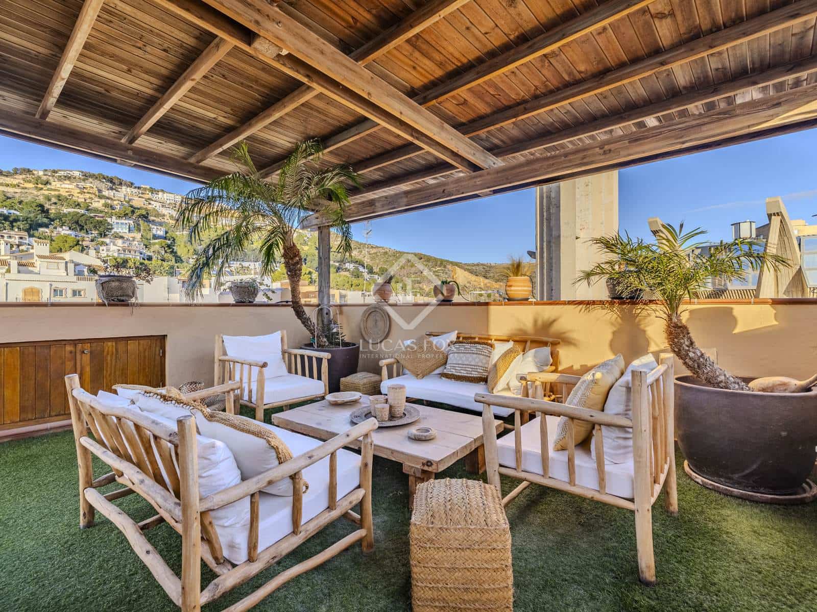 5 makuuhuone Huvila myytävänä paikassa Javea / Xabia mukana 
autotalli - 1 150 000 € (Ref: 8703104)