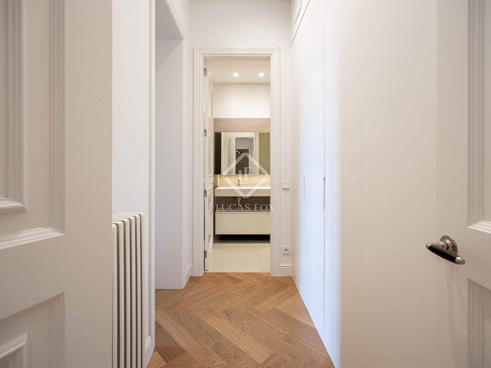 3 sovrum Lägenhet att hyra i Barcelona stad med pool - 10 000 € (Ref: 8703177)