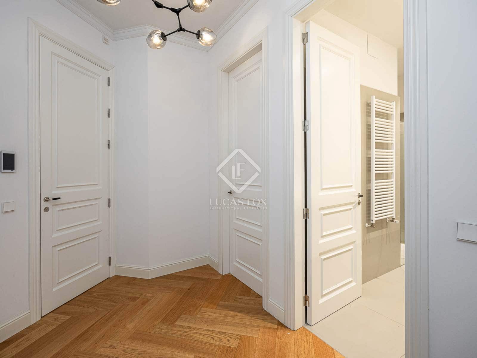 3 sovrum Lägenhet att hyra i Barcelona stad med pool - 10 000 € (Ref: 8703177)