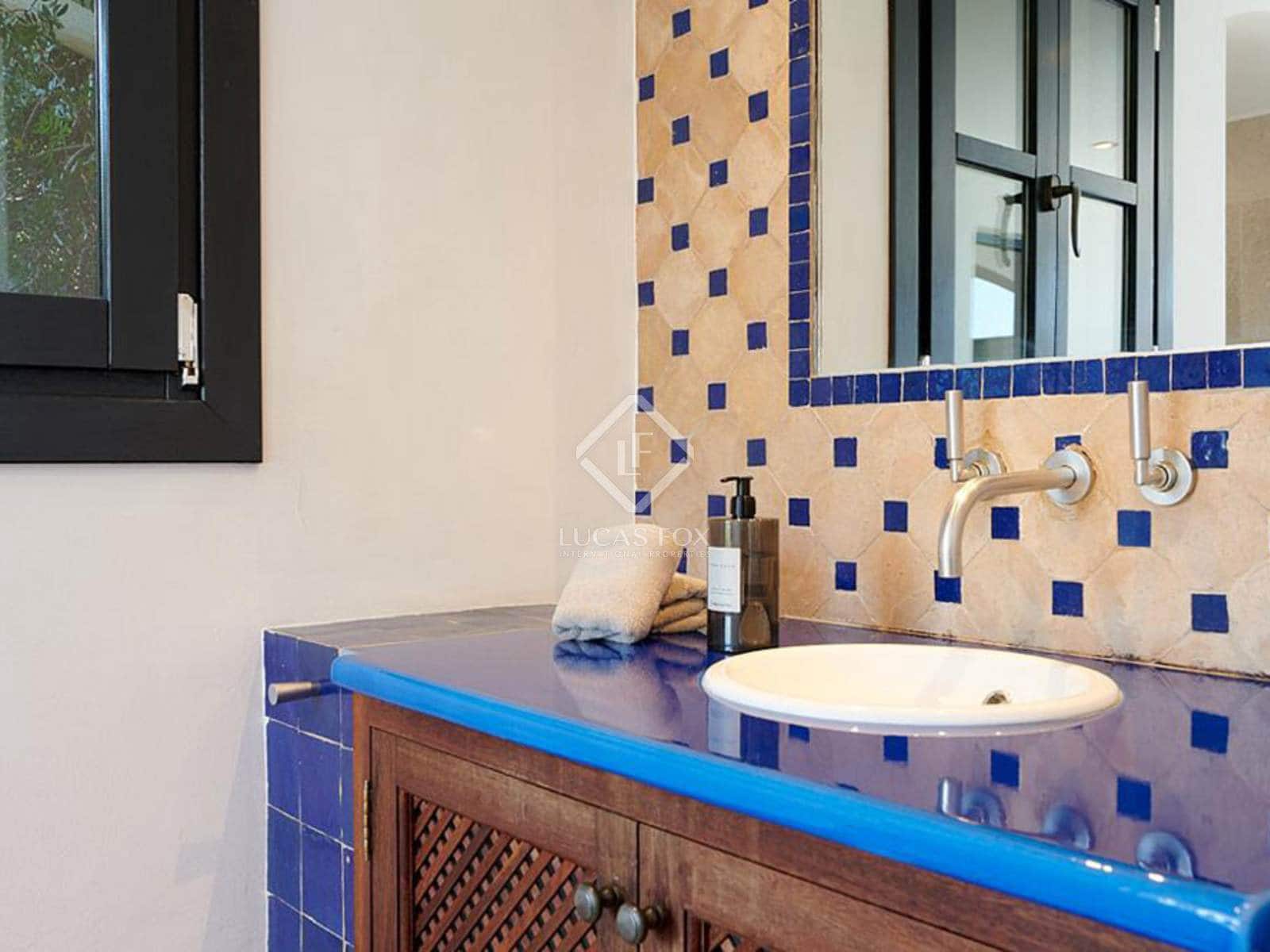 6 soveværelse Villa til salg i Puerto de Andratx med swimmingpool garage - € 7.900.000 (Ref: 8703178)