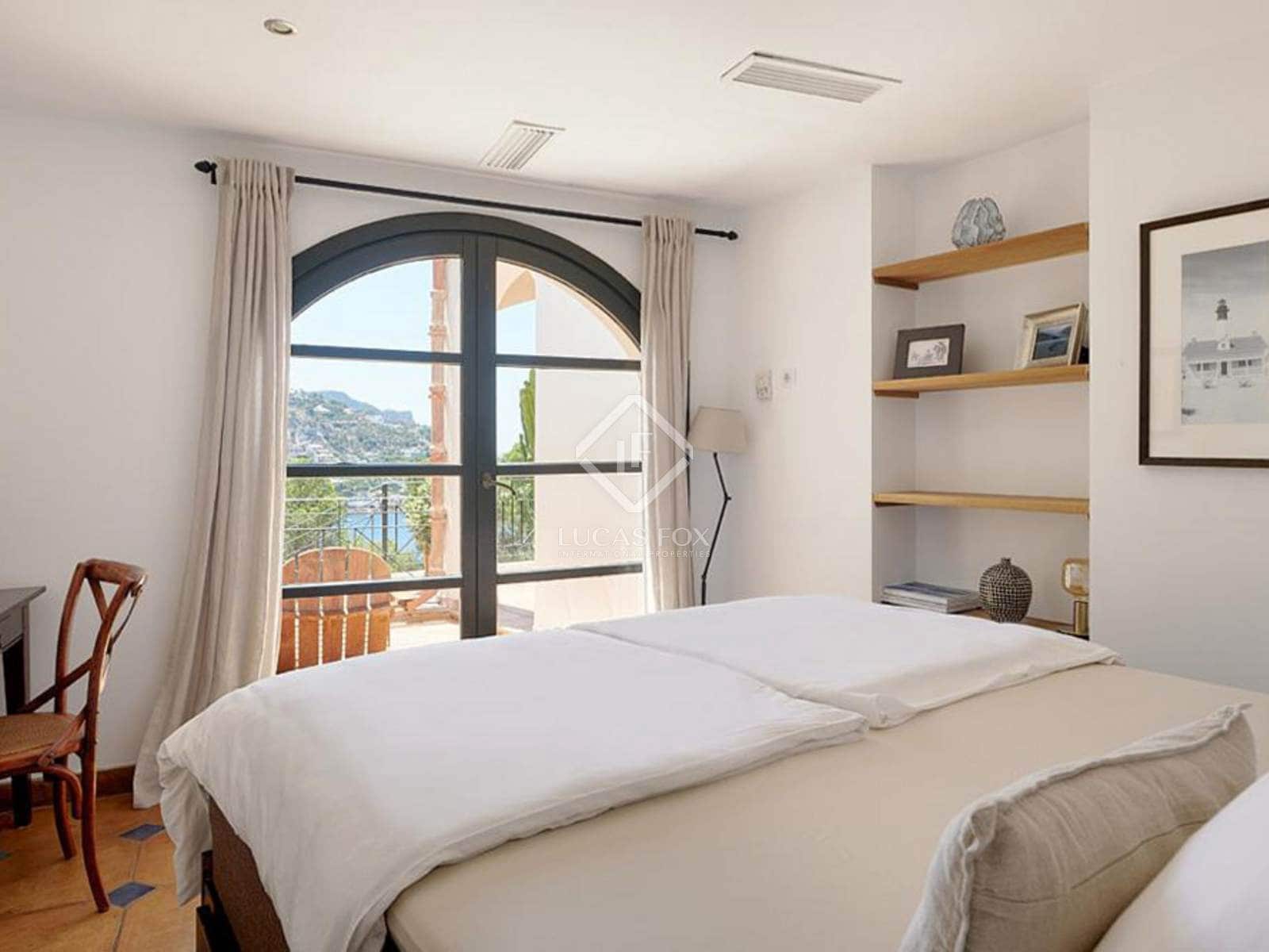 6 soveværelse Villa til salg i Puerto de Andratx med swimmingpool garage - € 7.900.000 (Ref: 8703178)