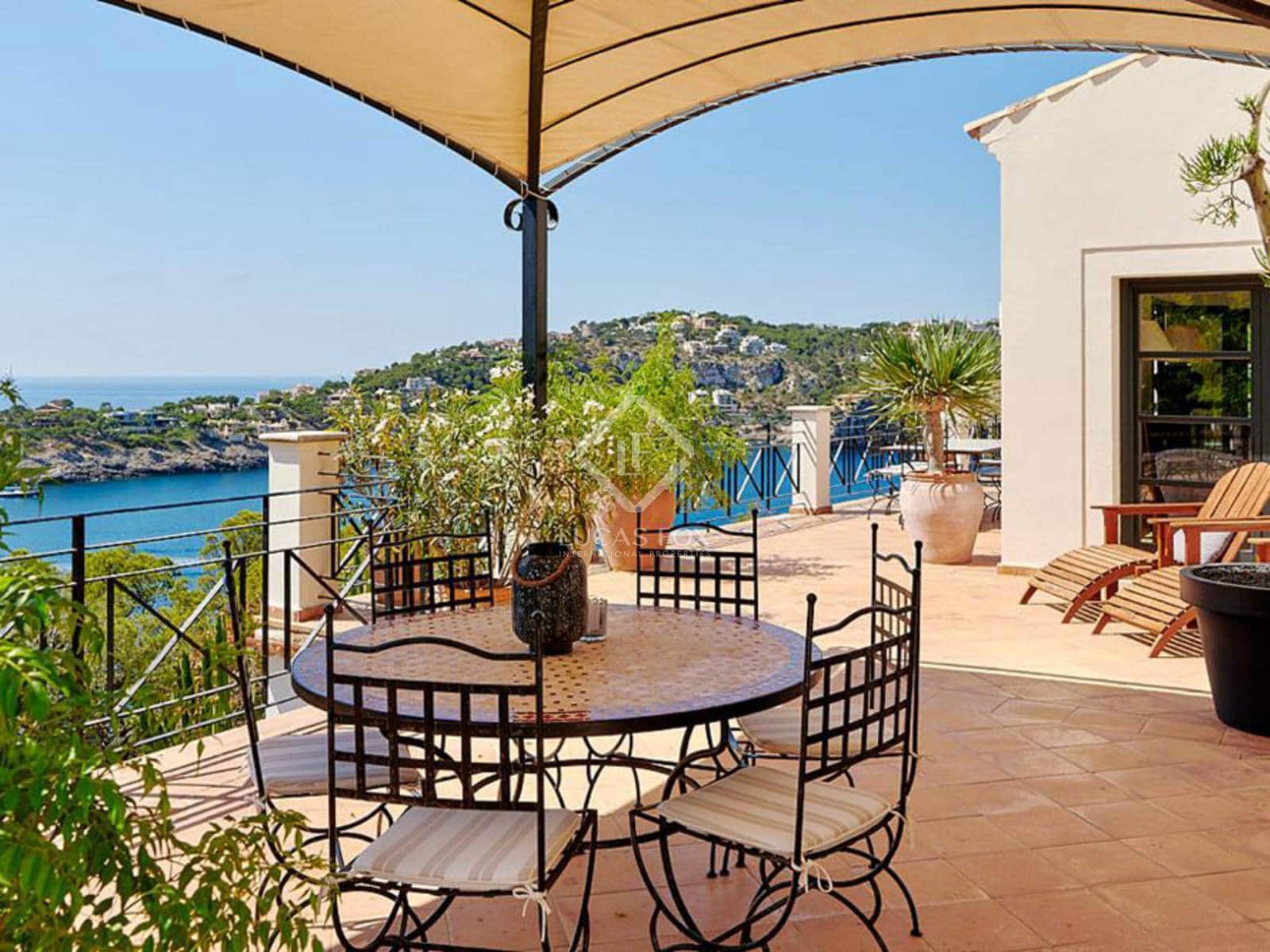 6 soveværelse Villa til salg i Puerto de Andratx med swimmingpool garage - € 7.900.000 (Ref: 8703178)