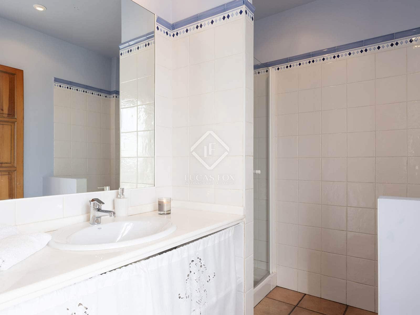 6 soveværelse Villa til salg i Cerdedo-Cotobade med swimmingpool garage - € 1.200.000 (Ref: 8703278)