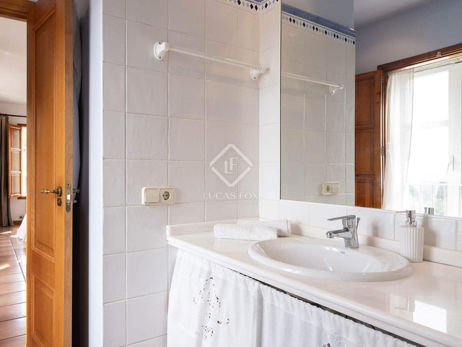 6 soveværelse Villa til salg i Cerdedo-Cotobade med swimmingpool garage - € 1.200.000 (Ref: 8703278)