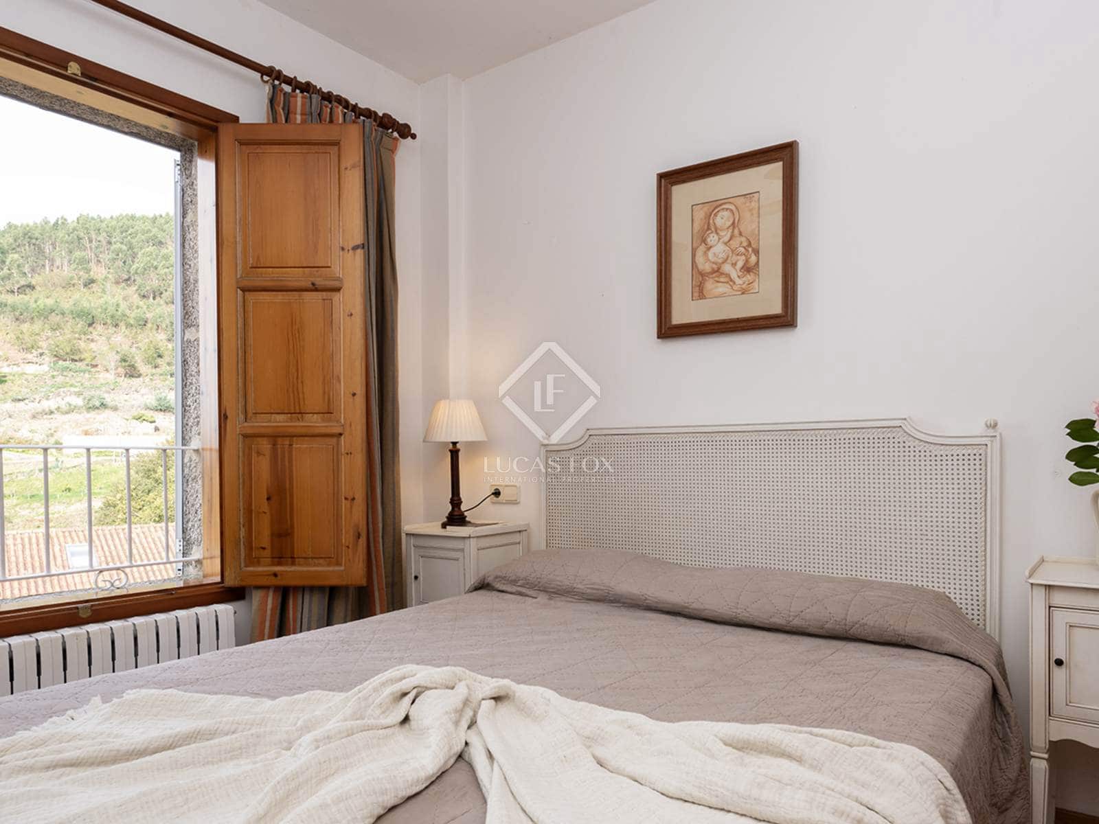 6 soveværelse Villa til salg i Cerdedo-Cotobade med swimmingpool garage - € 1.200.000 (Ref: 8703278)