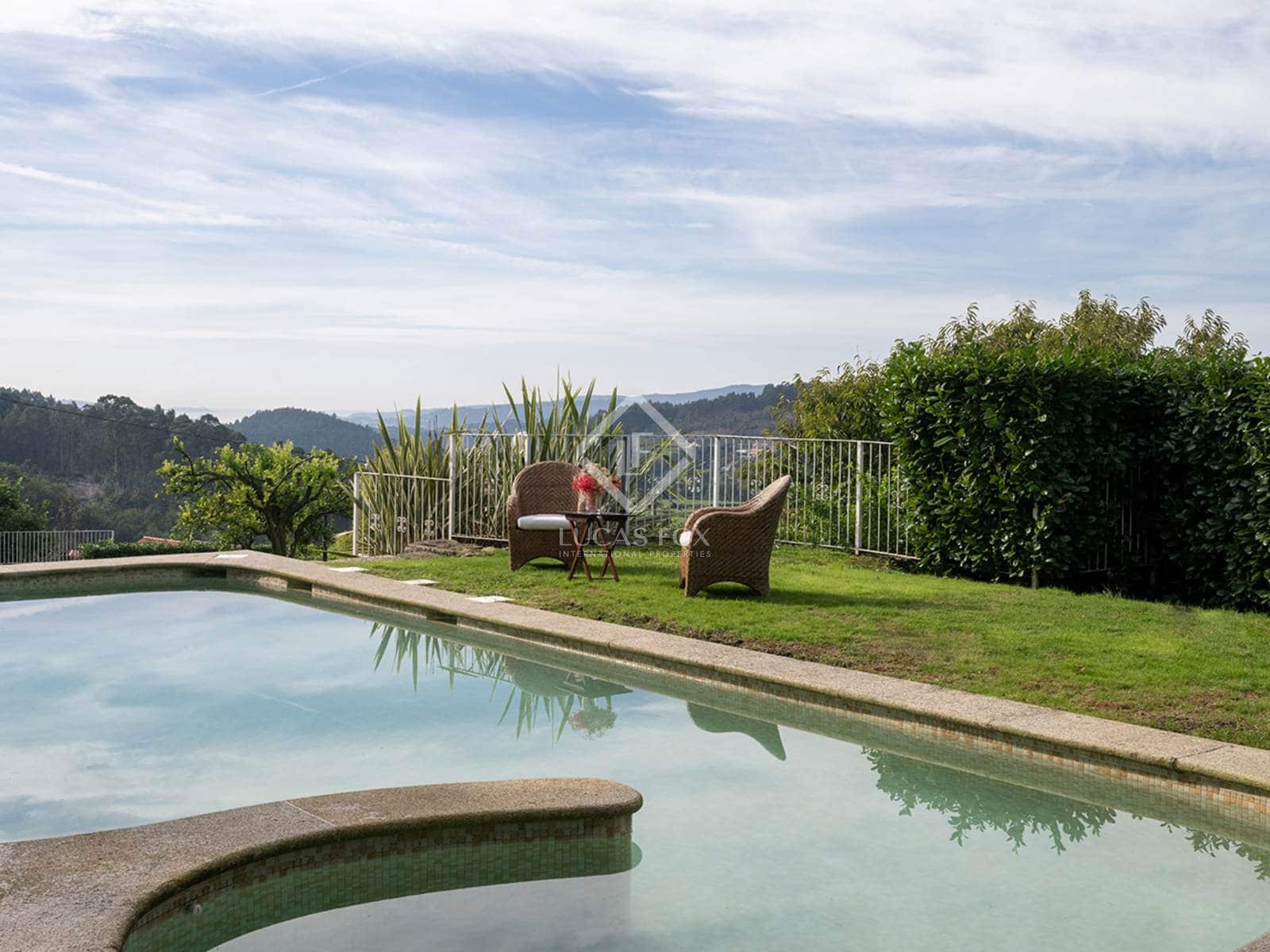 6 soveværelse Villa til salg i Cerdedo-Cotobade med swimmingpool garage - € 1.200.000 (Ref: 8703278)