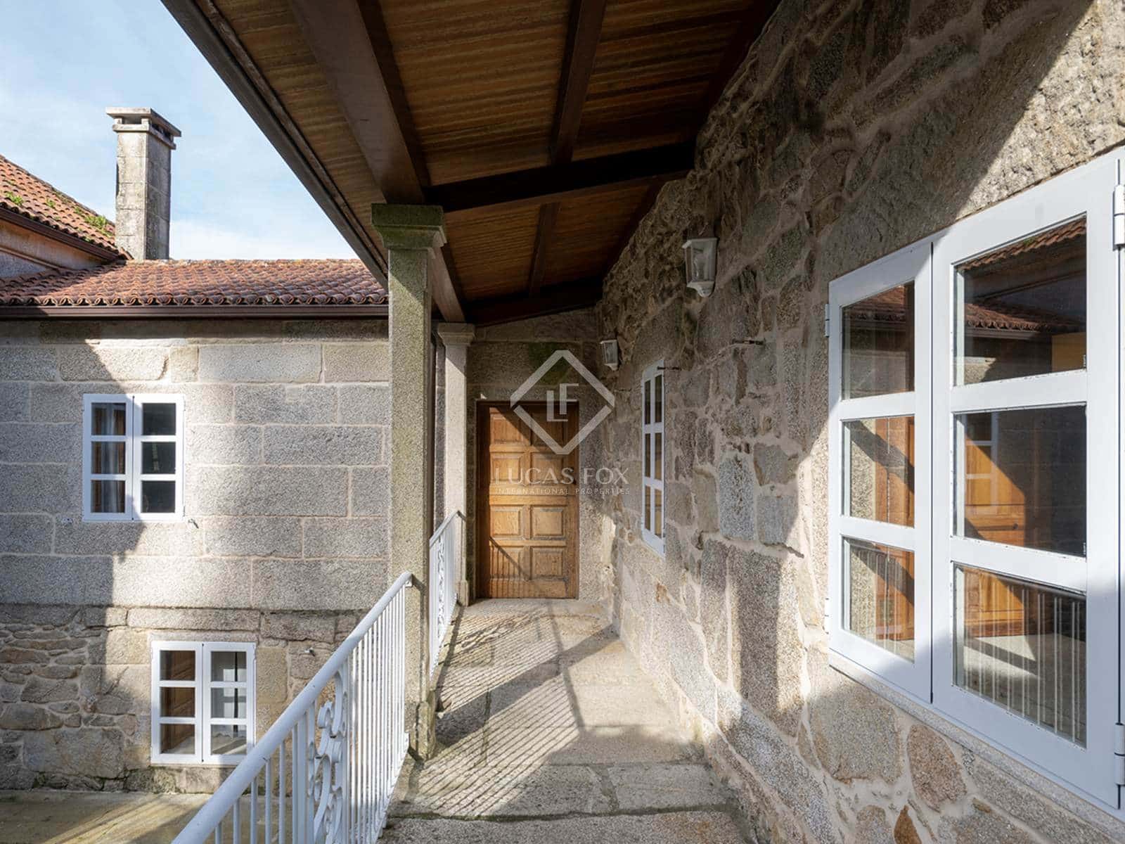 6 soveværelse Villa til salg i Cerdedo-Cotobade med swimmingpool garage - € 1.200.000 (Ref: 8703278)