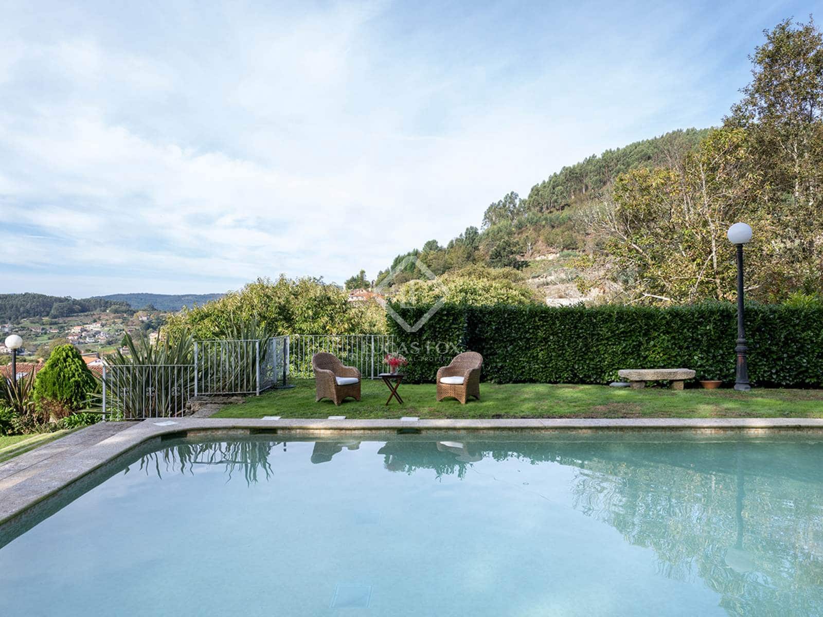 6 soveværelse Villa til salg i Cerdedo-Cotobade med swimmingpool garage - € 1.200.000 (Ref: 8703278)