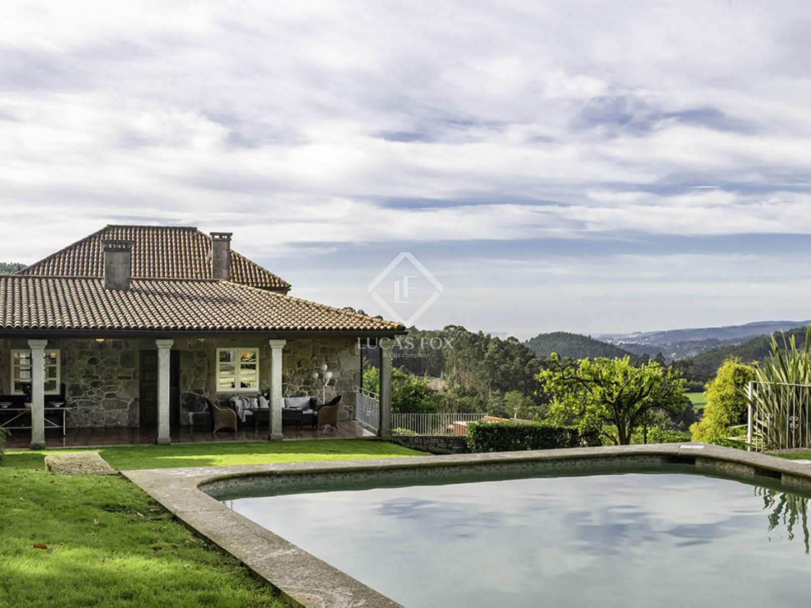 6 soveværelse Villa til salg i Cerdedo-Cotobade med swimmingpool garage - € 1.200.000 (Ref: 8703278)