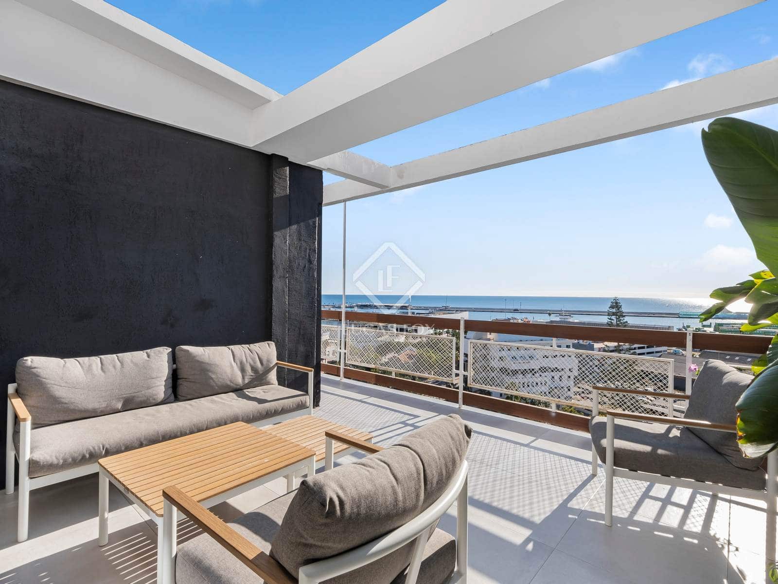 4 bedroom Apartment for sale in Alicante / Alacant city with garage - € 850,000 (Ref: 8705725)