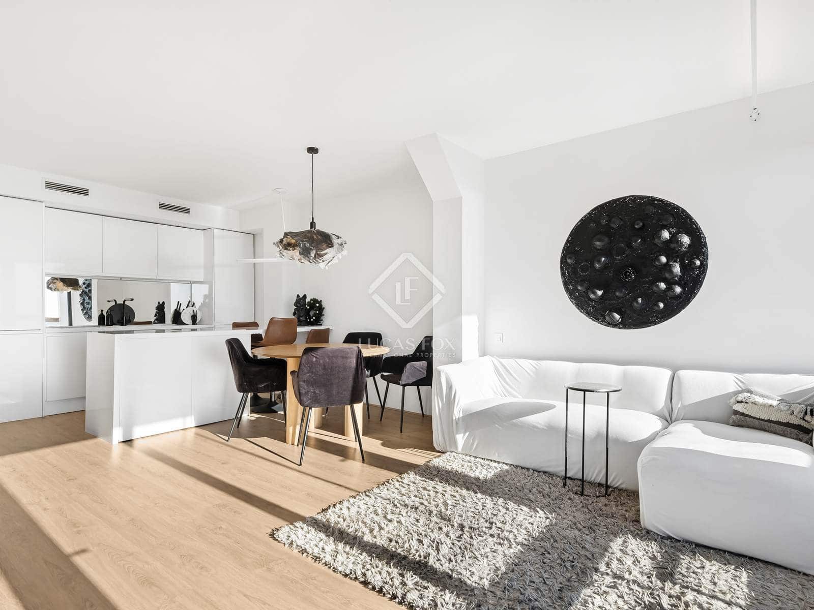 4 bedroom Apartment for sale in Alicante / Alacant city with garage - € 850,000 (Ref: 8705725)