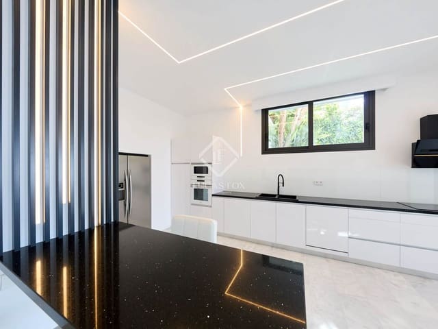 5 chambre Villa/Maison à vendre à Altea avec piscine garage - 2 180 000 € (Ref: 8710798)