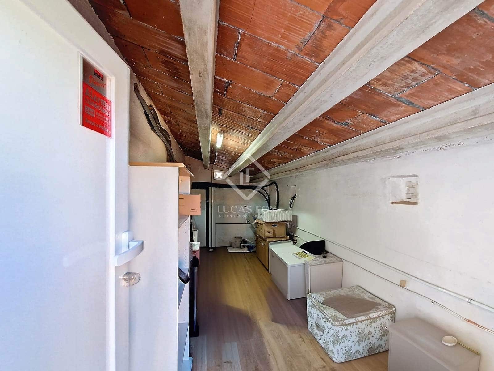 5 soverom Villa til salgs i Calafell med svømmebasseng garasje - € 695 000 (Ref: 8714371)