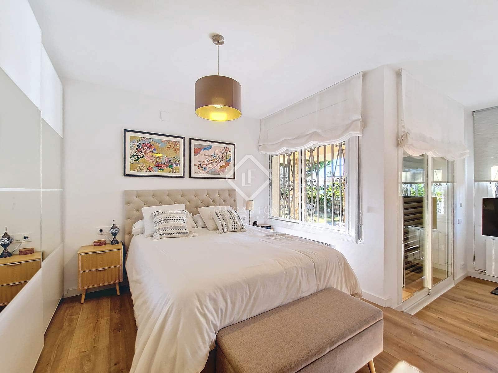 5 soverom Villa til salgs i Calafell med svømmebasseng garasje - € 695 000 (Ref: 8714371)