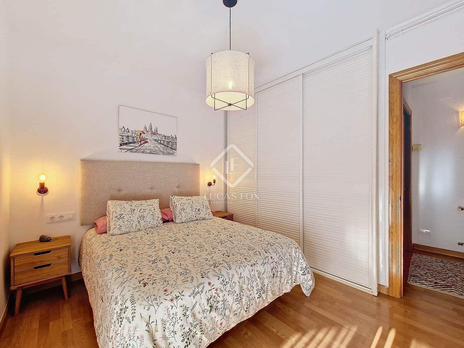 5 soverom Villa til salgs i Calafell med svømmebasseng garasje - € 695 000 (Ref: 8714371)