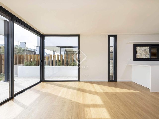 Villa/Maison de 7 chambres à louer à Barcelone ville avec piscine garage - 14 000 € (Ref: 8715172)