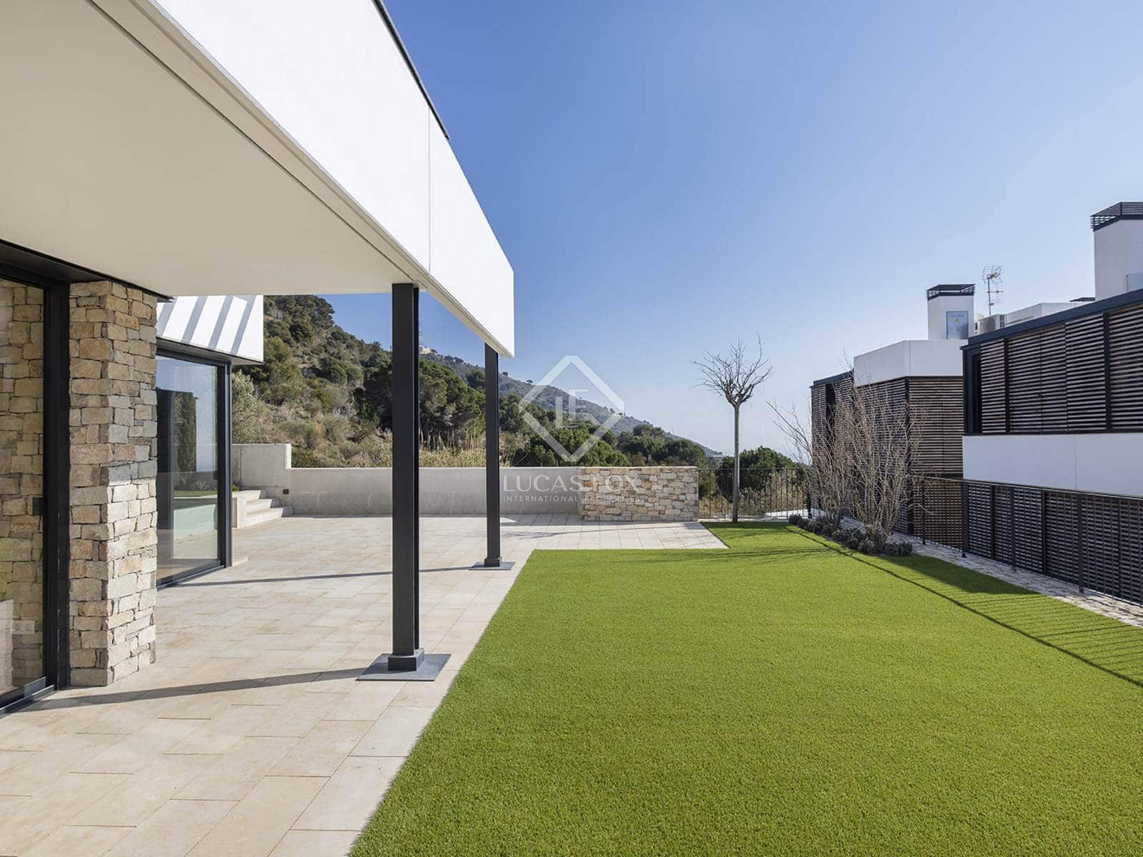 7 bedroom Villa for rent in Barcelona city with pool garage - € 14,000 (Ref: 8715172)
