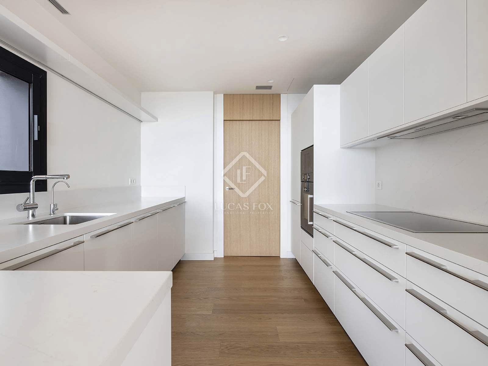 7 bedroom Villa for rent in Barcelona city with pool garage - € 14,000 (Ref: 8715172)