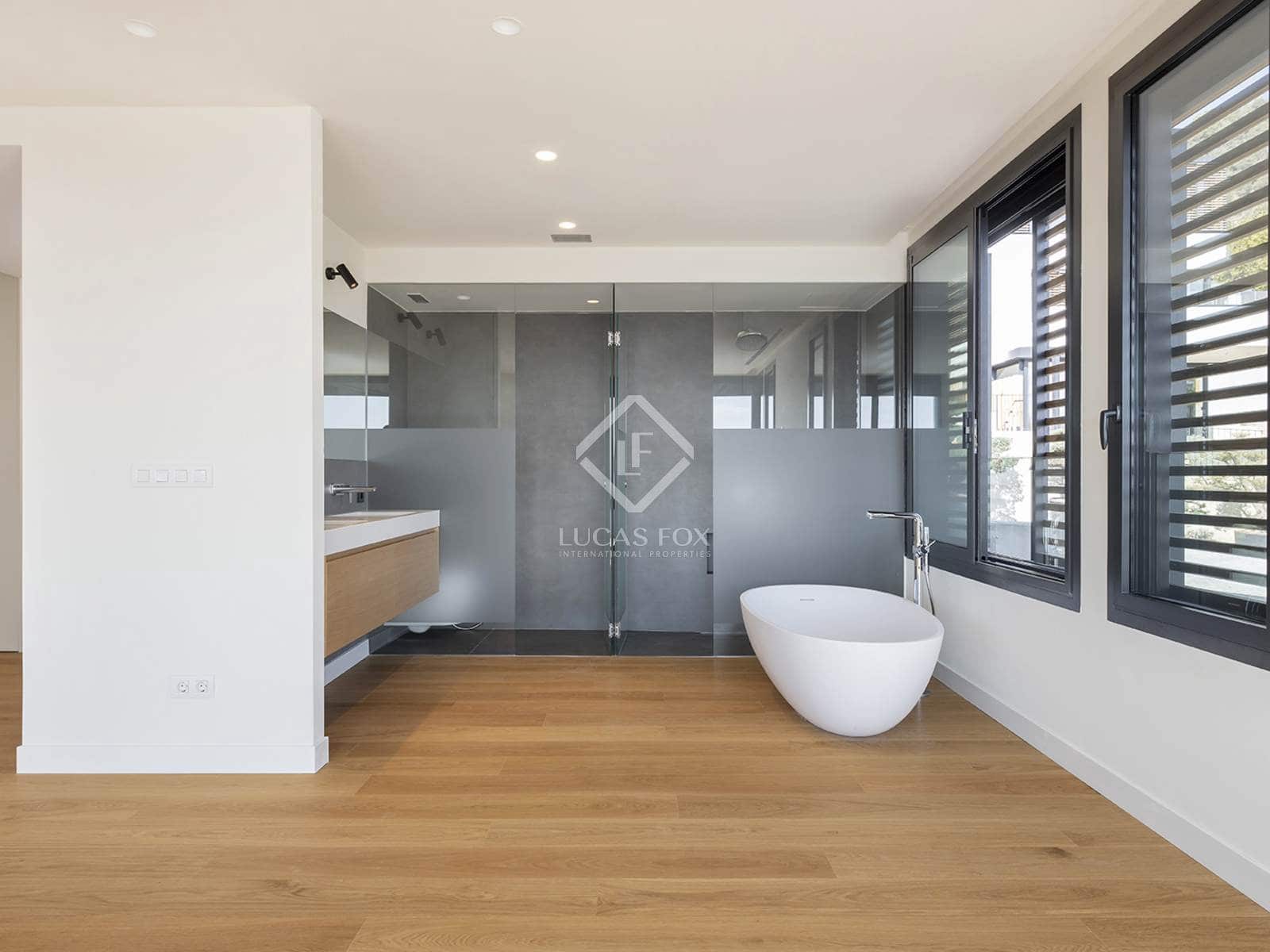 7 bedroom Villa for rent in Barcelona city with pool garage - € 14,000 (Ref: 8715172)