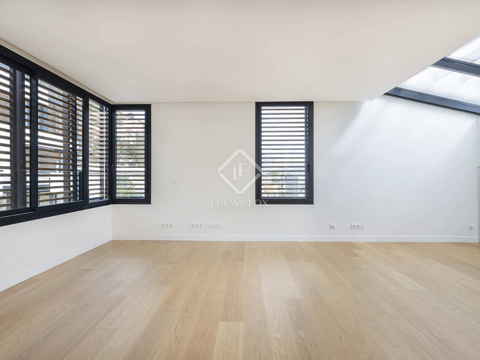 7 bedroom Villa for rent in Barcelona city with pool garage - € 14,000 (Ref: 8715172)