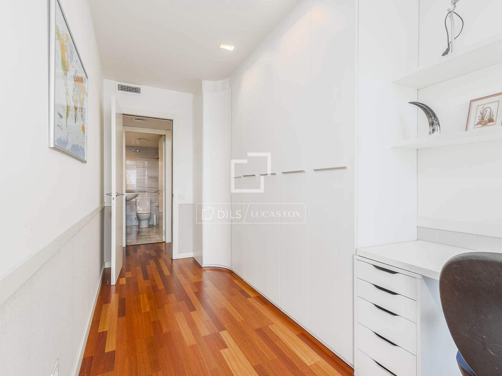 Apartamento de 3 habitaciones en Barcelona ciudad en venta con piscina garaje - 1.650.000 € (Ref: 8719430)