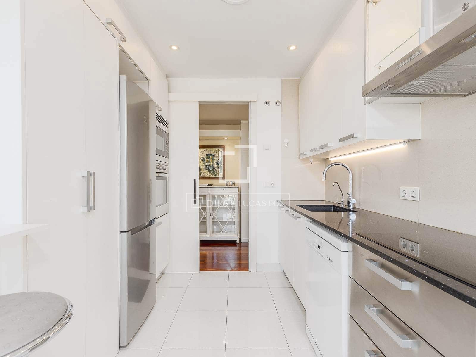 Apartamento de 3 habitaciones en Barcelona ciudad en venta con piscina garaje - 1.650.000 € (Ref: 8719430)