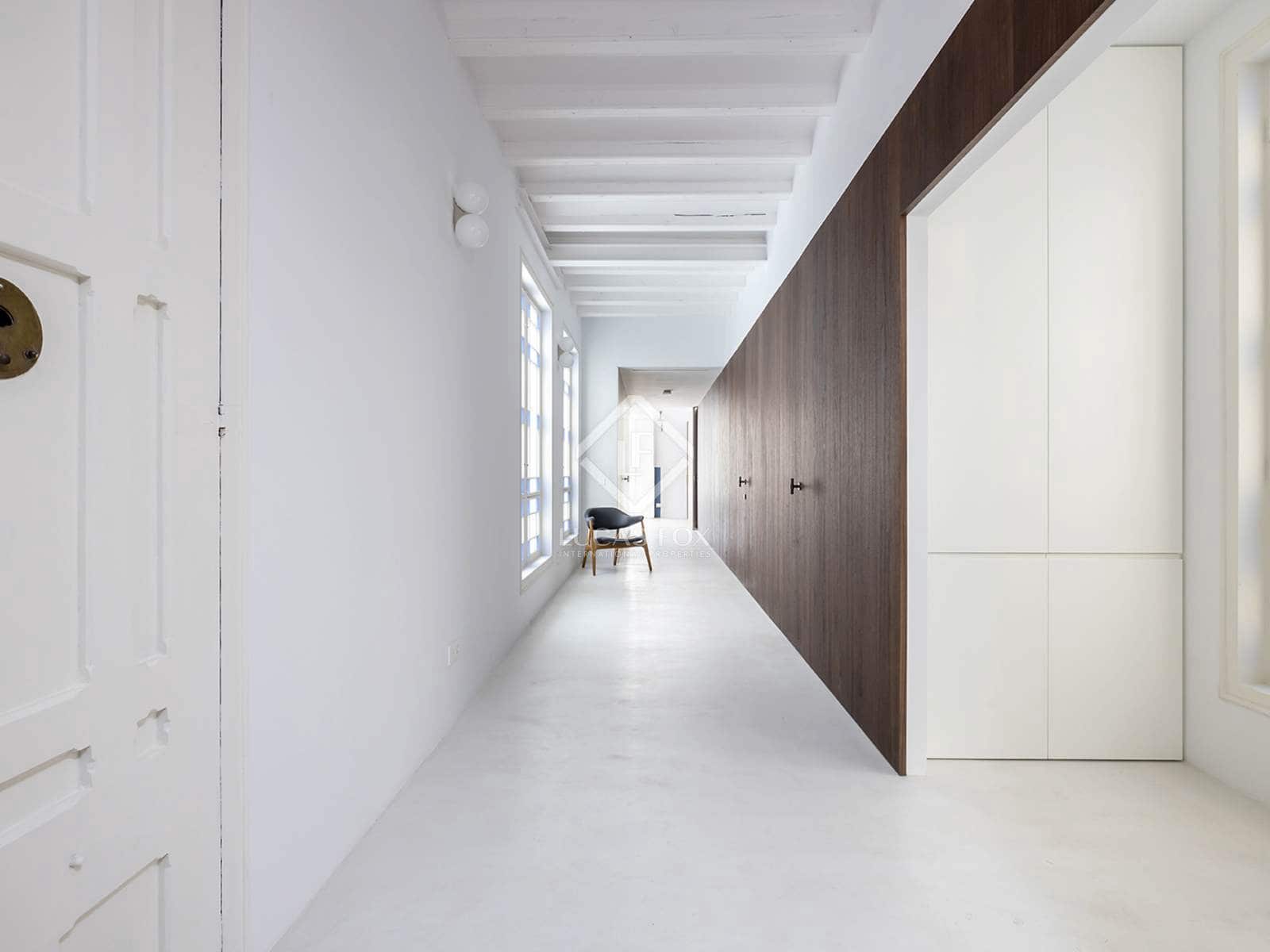 3 bedroom Apartment for rent in Barcelona city - € 4,000 (Ref: 8723063)