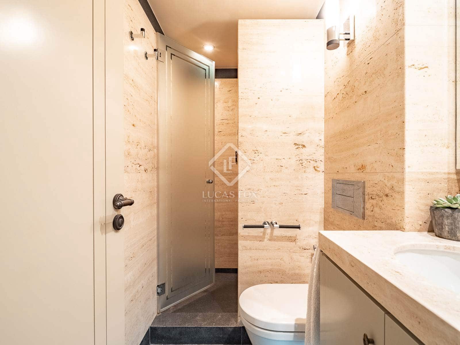 6 soveværelse Villa til salg i Alp med garage - € 860.000 (Ref: 8723410)