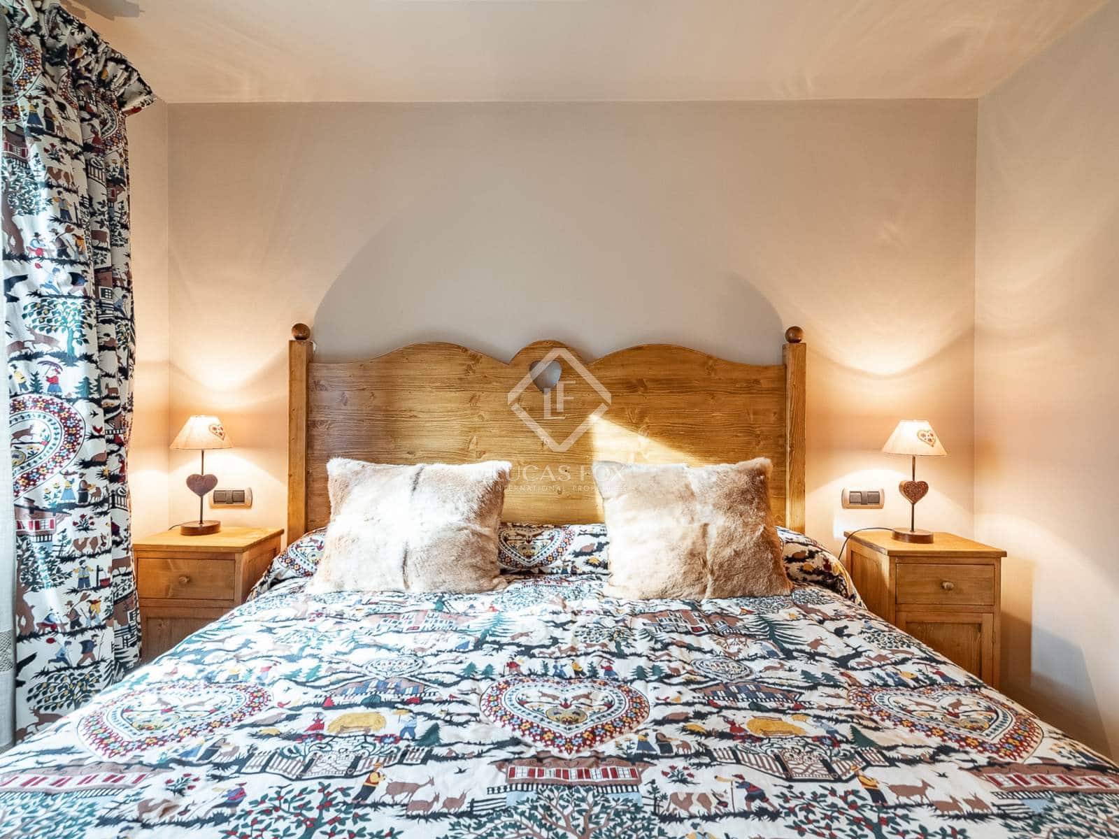 6 soveværelse Villa til salg i Alp med garage - € 860.000 (Ref: 8723410)