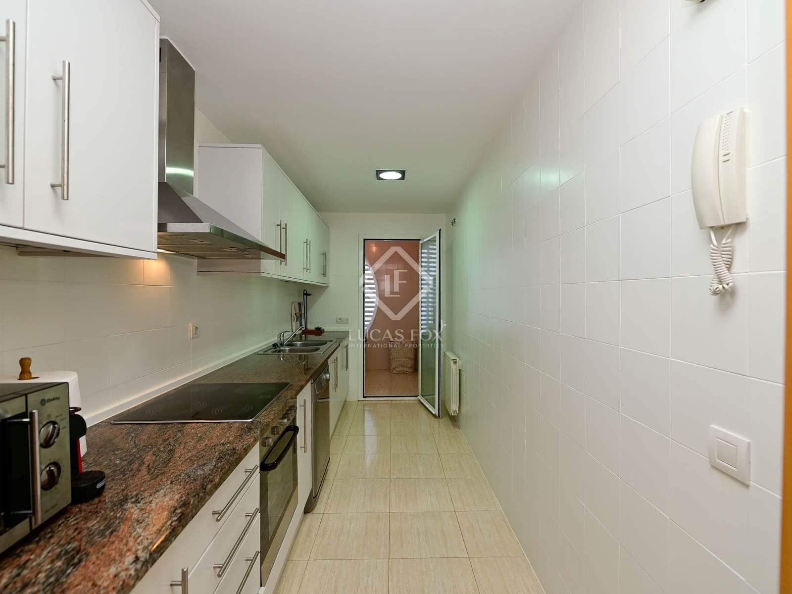 3 sypialnia Apartament na sprzedaż w Platja d'Aro z basenem garażem - 575 000 € (Ref: 8723412)