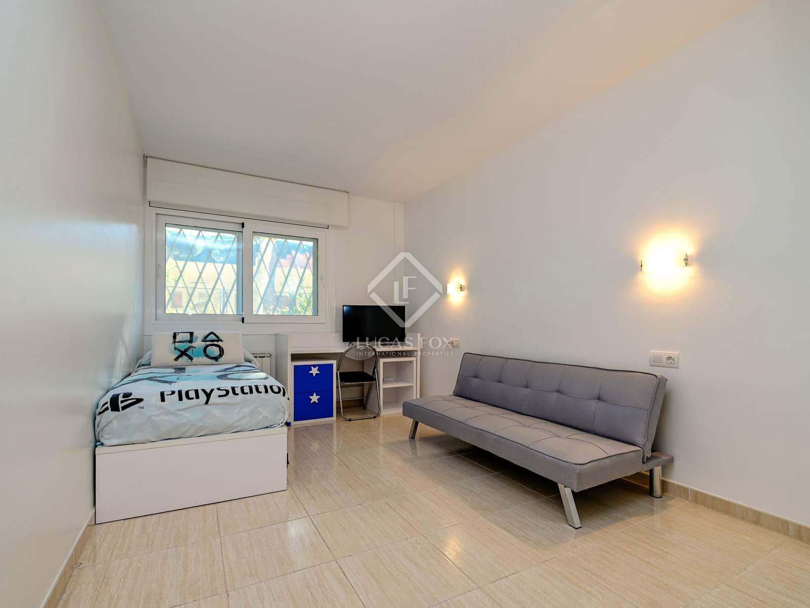 3 sypialnia Apartament na sprzedaż w Platja d'Aro z basenem garażem - 575 000 € (Ref: 8723412)