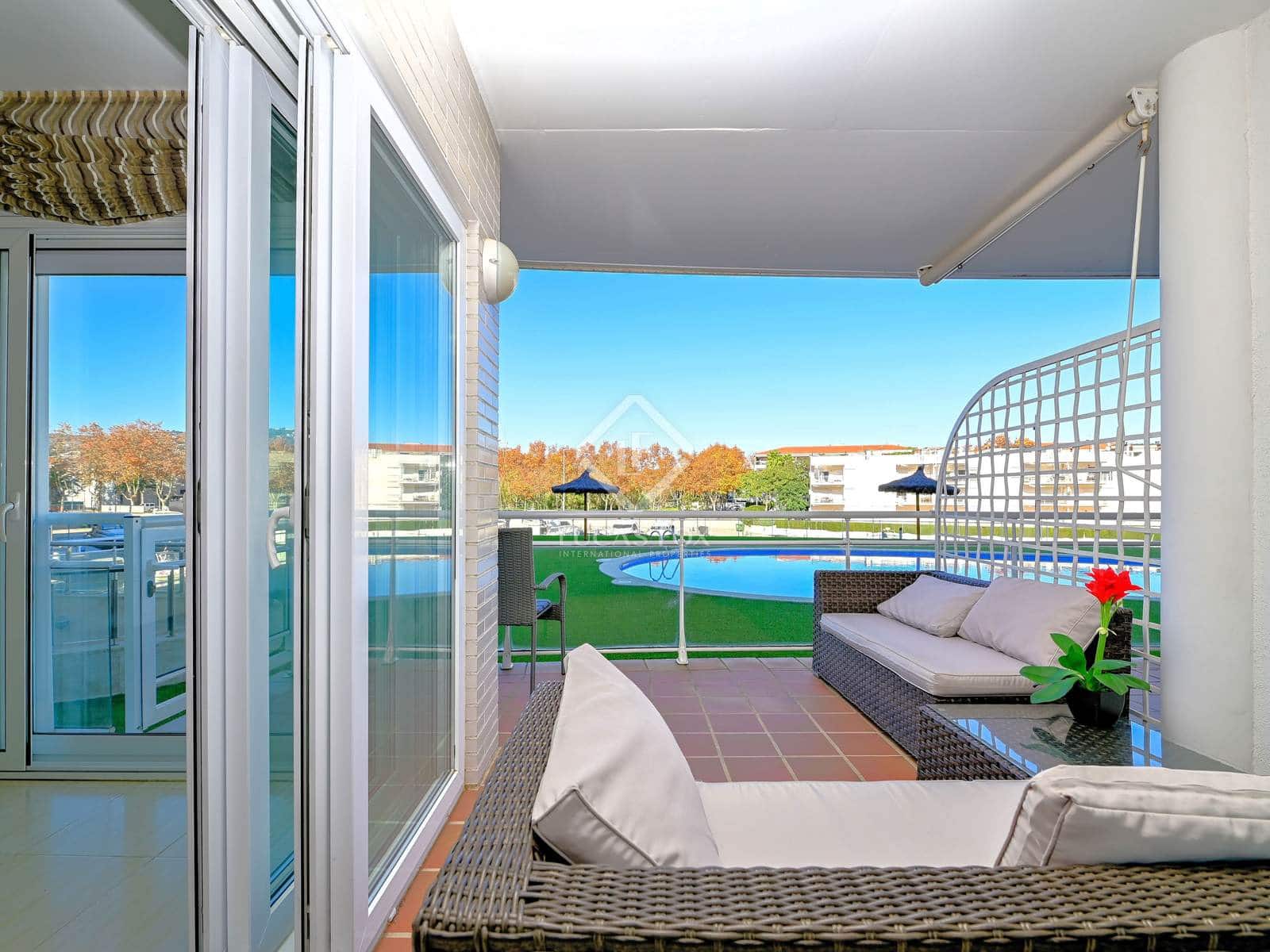 3 sypialnia Apartament na sprzedaż w Platja d'Aro z basenem garażem - 575 000 € (Ref: 8723412)