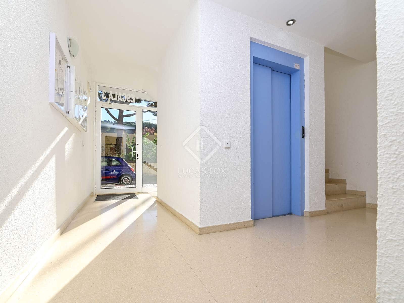 3 sypialnia Apartament na sprzedaż w Platja d'Aro z basenem garażem - 575 000 € (Ref: 8723412)