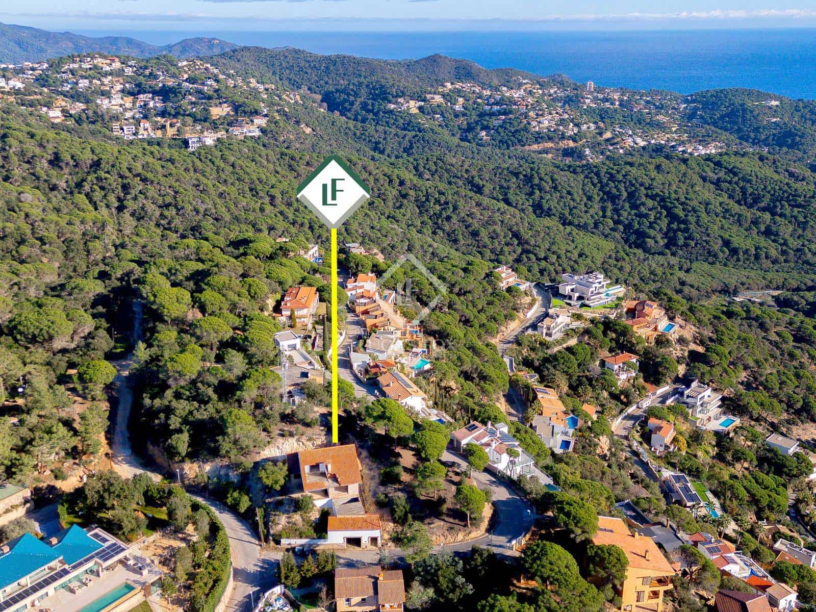 5 soveværelse Villa til salg i Lloret de Mar med swimmingpool garage - € 800.000 (Ref: 8726684)