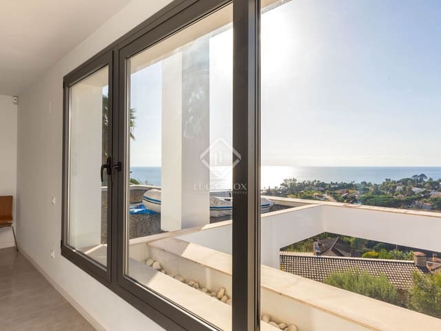 5 slaapkamer Villa te koop in Blanes met zwembad garage - € 1.950.000 (Ref: 8728284)