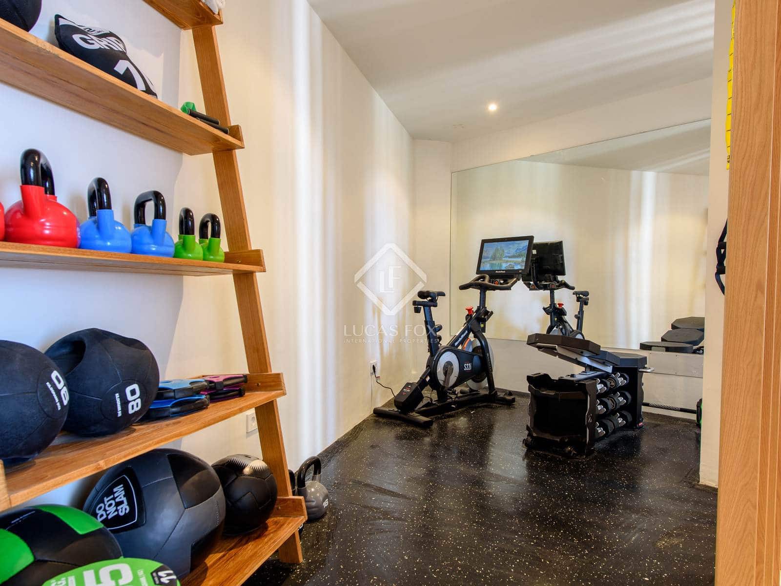 5 chambre Villa/Maison à vendre à Santa Eulalia / Santa Eularia avec piscine - 5 900 000 € (Ref: 8728911)