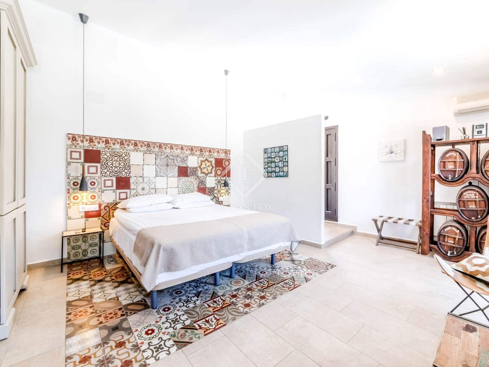 9 soverom Finca/Herregård til salgs i Canyelles med svømmebasseng garasje - € 2 750 000 (Ref: 8734685)