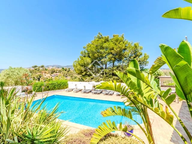 9 bedroom Finca/Country House for sale in Canyelles with pool garage - € 2,750,000 (Ref: 8734685)