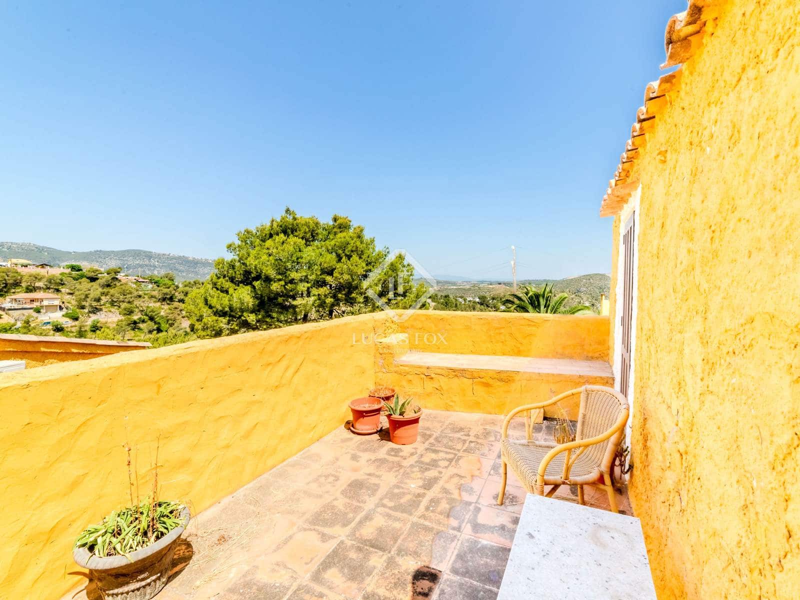 9 soverom Finca/Herregård til salgs i Canyelles med svømmebasseng garasje - € 2 750 000 (Ref: 8734685)