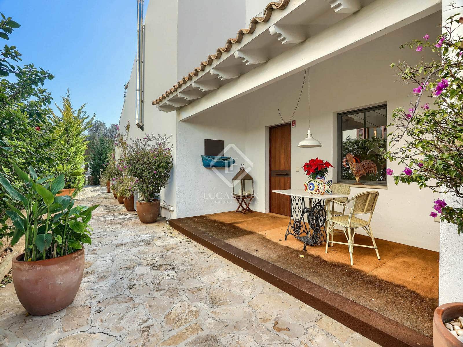 6 soveværelse Villa til salg i Portocolom med garage - € 2.600.000 (Ref: 8734844)