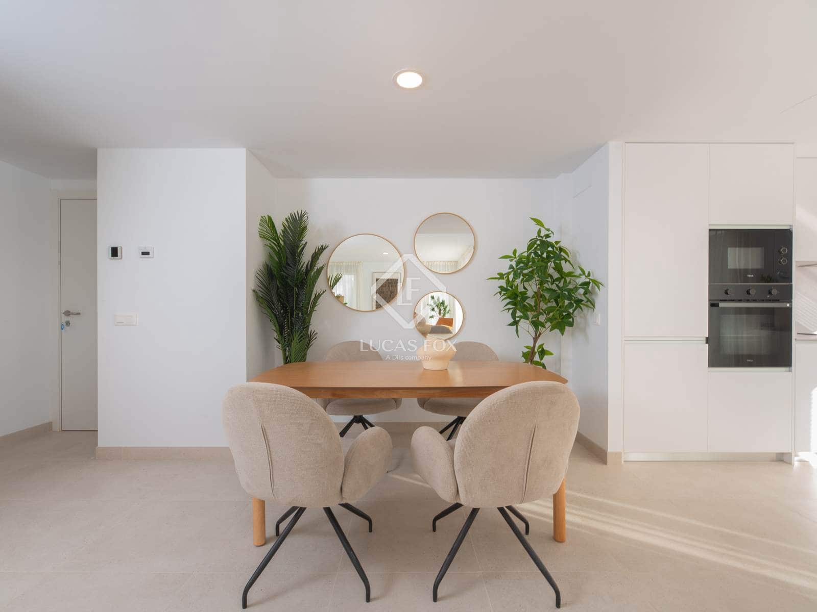 3 slaapkamer Appartement te koop in Ibiza dorp met zwembad garage - € 677.000 (Ref: 8736560)