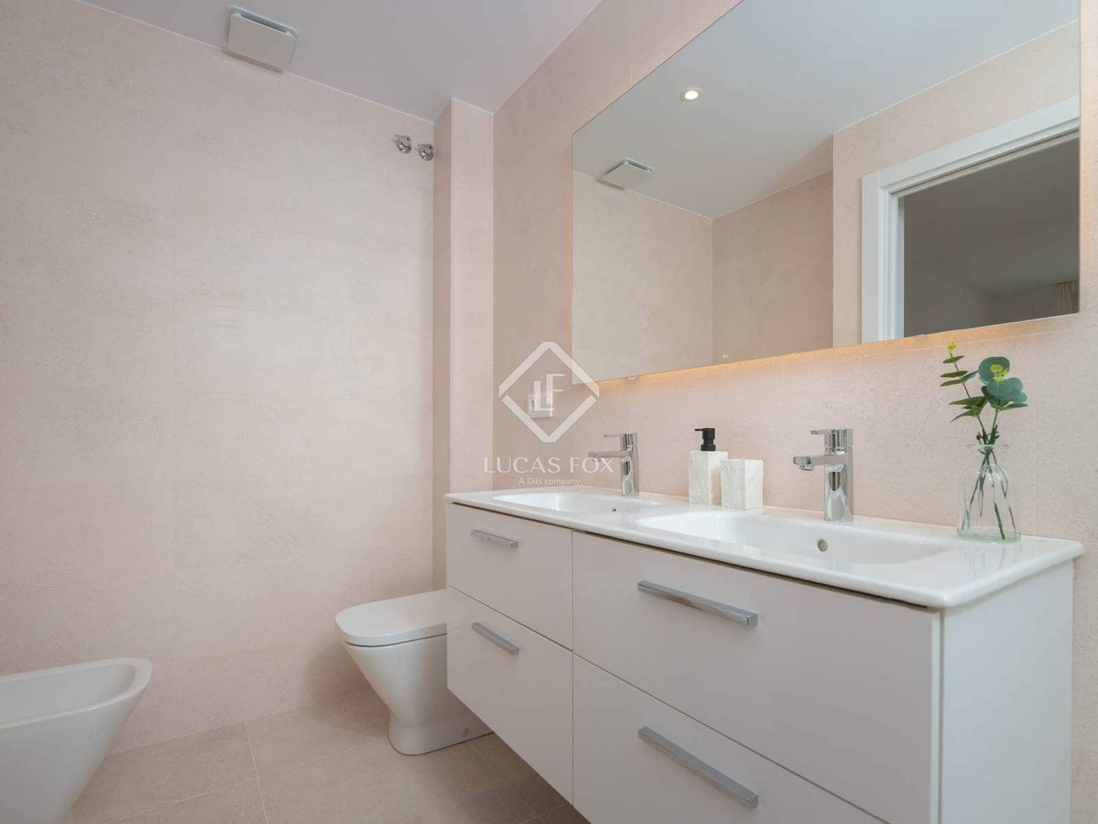 3 slaapkamer Appartement te koop in Ibiza dorp met zwembad garage - € 677.000 (Ref: 8736560)