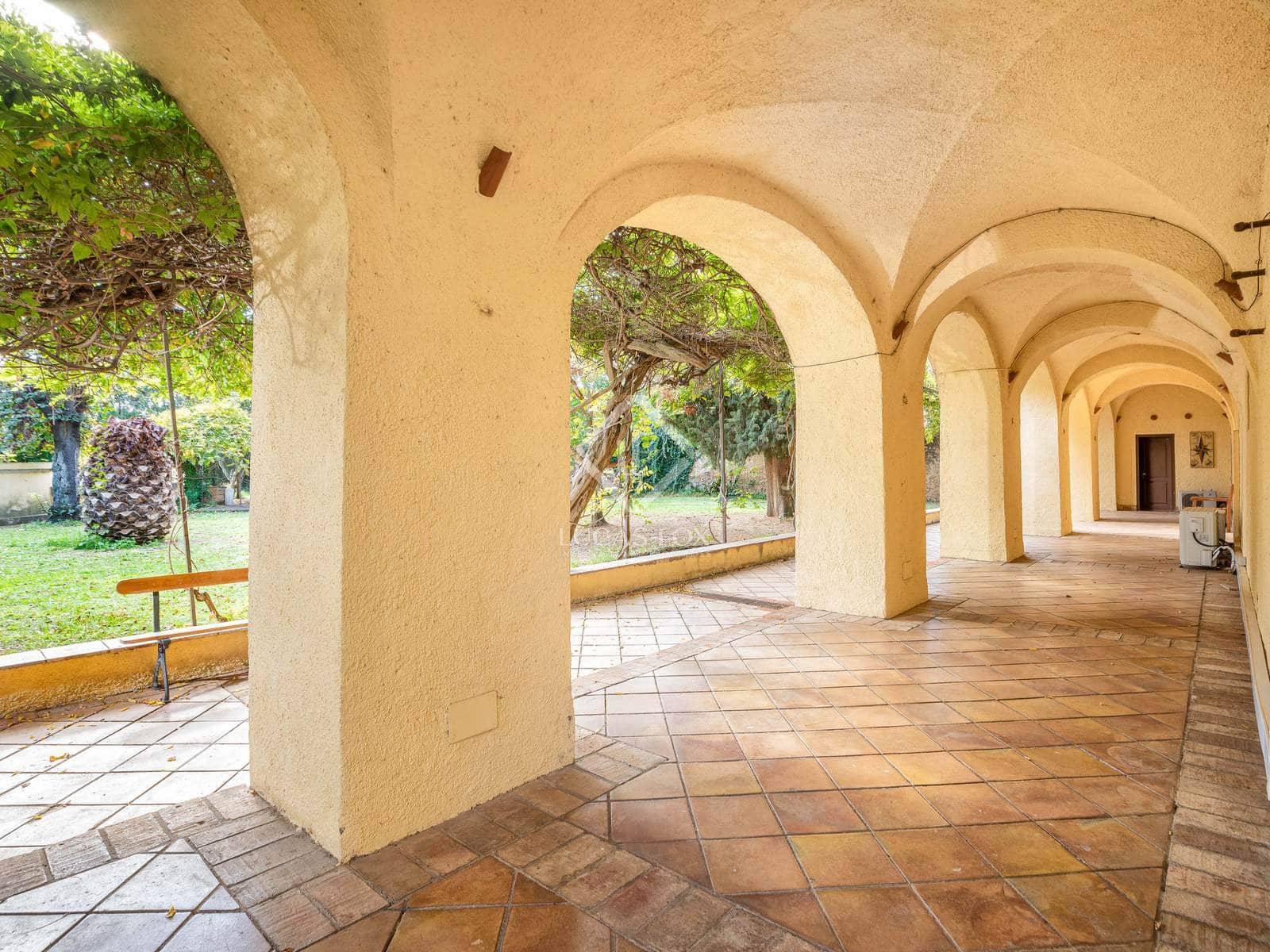 10 soveværelse Finca/Landehus til salg i Borrassa med swimmingpool - € 3.000.000 (Ref: 8738637)