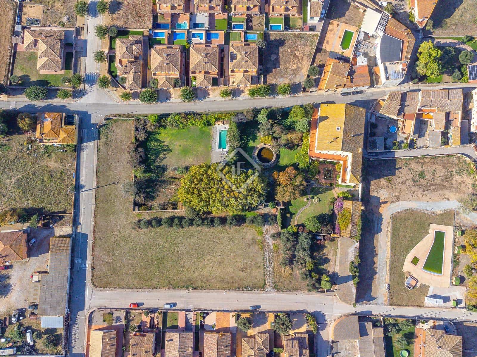 10 soveværelse Finca/Landehus til salg i Borrassa med swimmingpool - € 3.000.000 (Ref: 8738637)