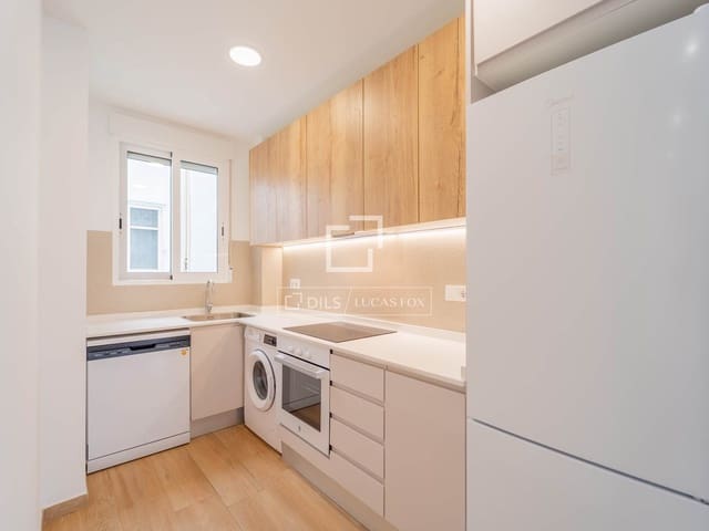 2 soveværelse Lejlighed til leje i Valencia by - € 1.400 (Ref: 8742230)
