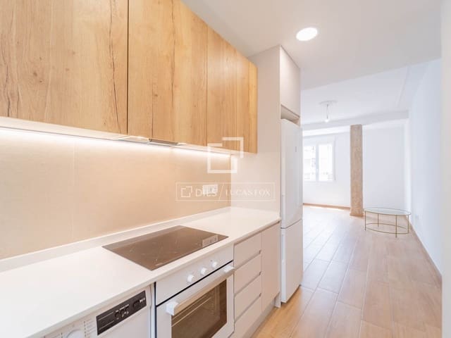 2 soveværelse Lejlighed til leje i Valencia by - € 1.400 (Ref: 8742230)