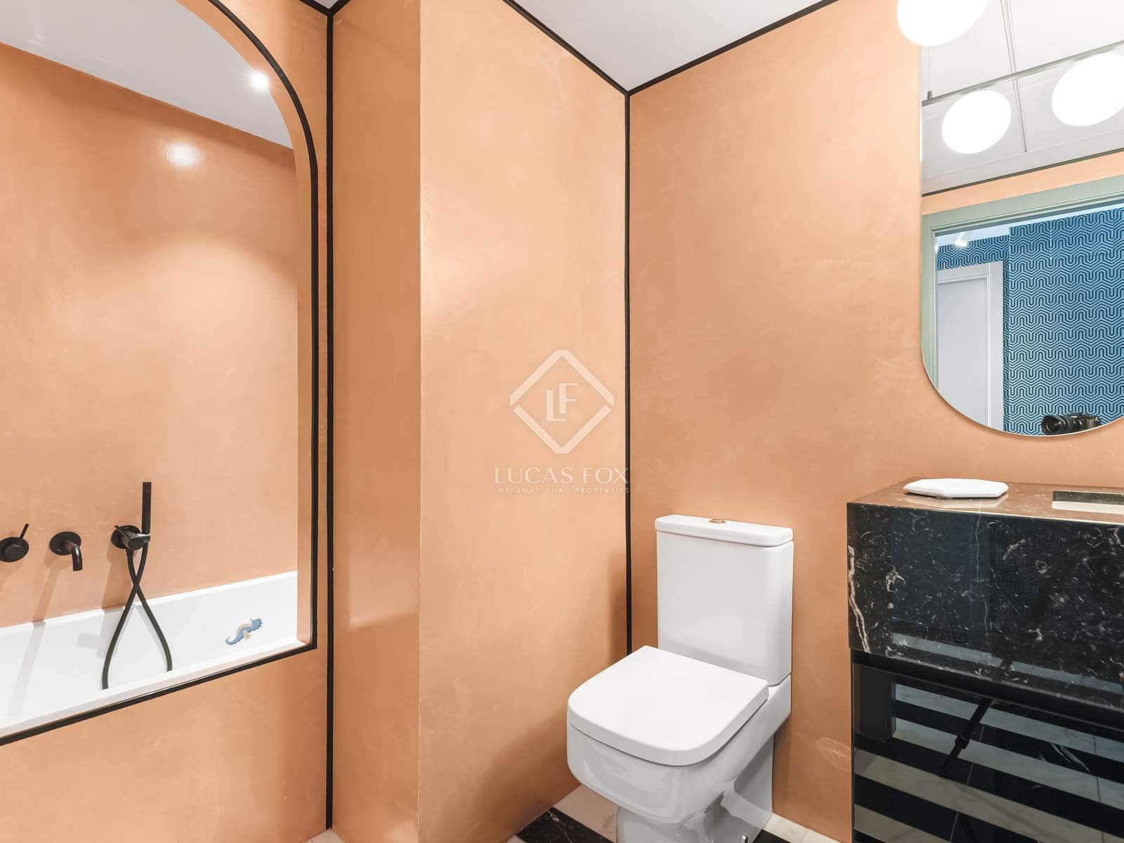 3 slaapkamer Appartement te koop in Alicante stad met zwembad garage - € 875.000 (Ref: 8742471)